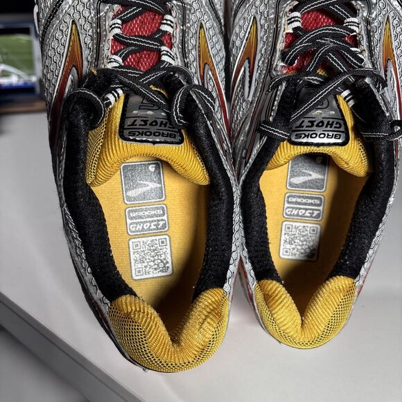 Brooks Ghost 6 Running Shoes (Men’s Size 11)  Gray, Red, Yellow Sneakers - Picture 6 of 7